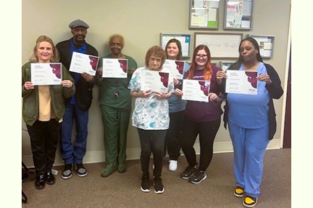 Celebrating New Caregiver Graduates at Home Instead of Birmingham, AL