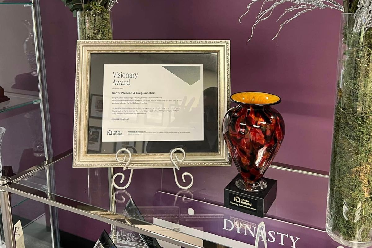 Home Instead of Pasadena Receives Visionary Award for Outstanding Growth
