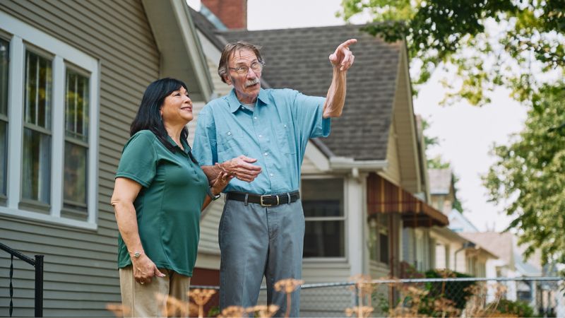 Home Instead caregiver in Whidbey Island, WA