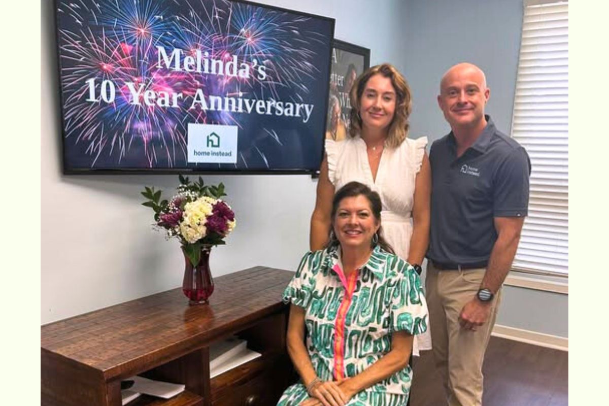 Home Instead Celebrates Melinda's 10 Year Anniversary in Charleston, SC