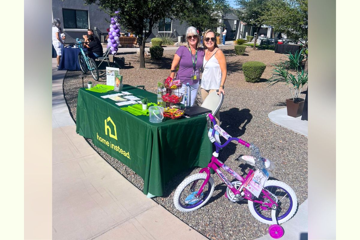 Home Instead Joins Mini Walk to End Alzheimer’s in Litchfield Park, AZ