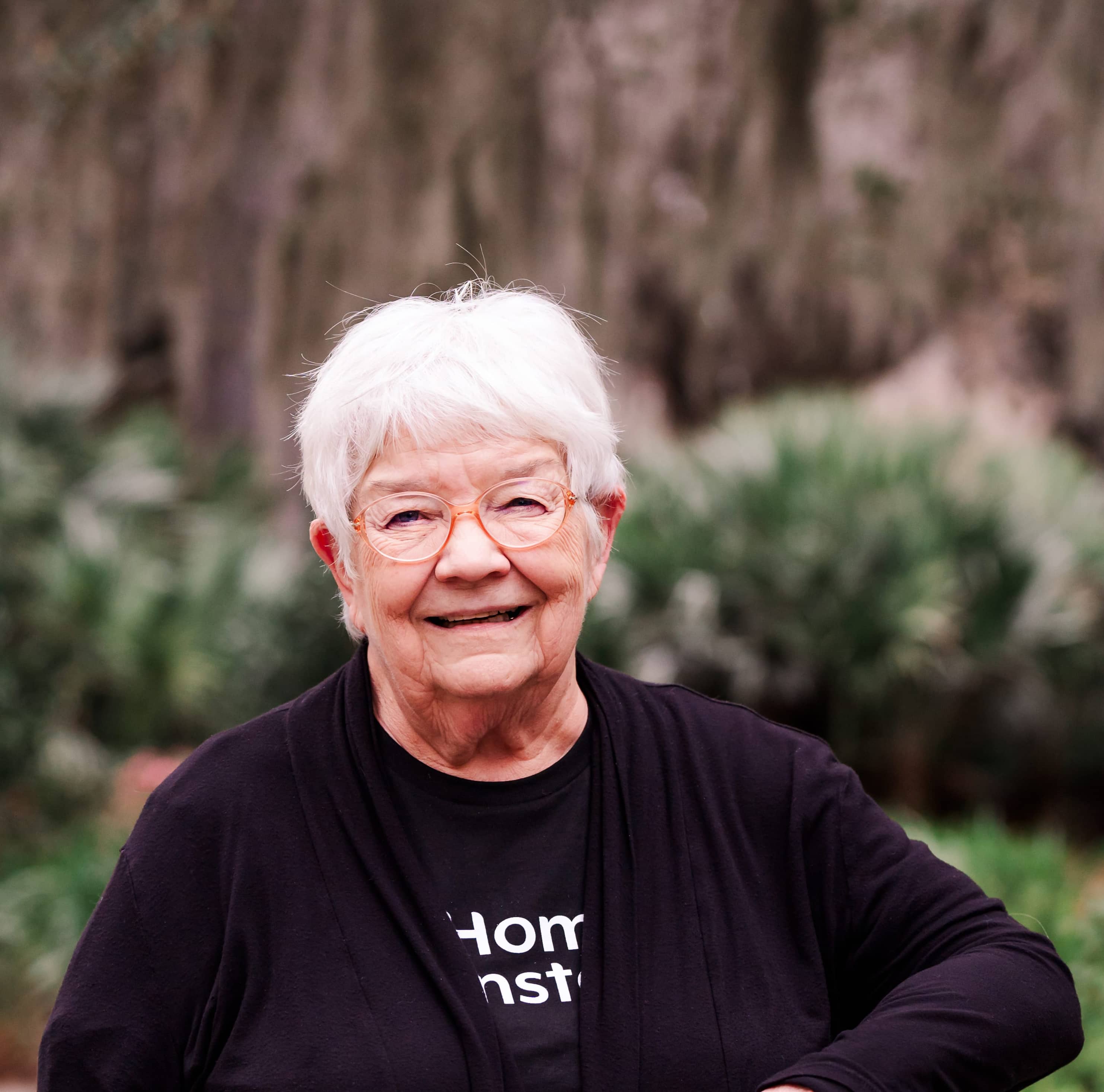 Karen Dagen Receptionist 1 
