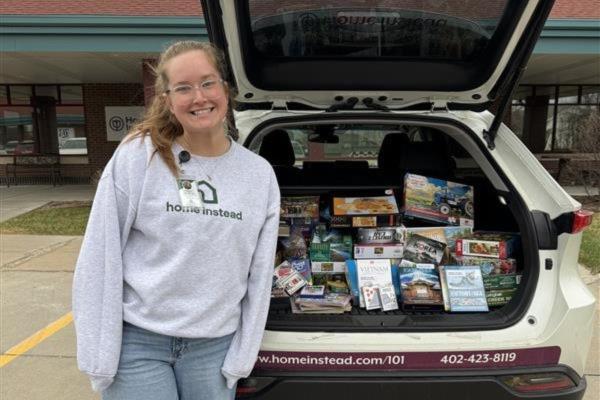 Home Instead Brings Smiles, Puzzles, and Games to Residents at Old Cheney Rehab in Lincoln, NE
