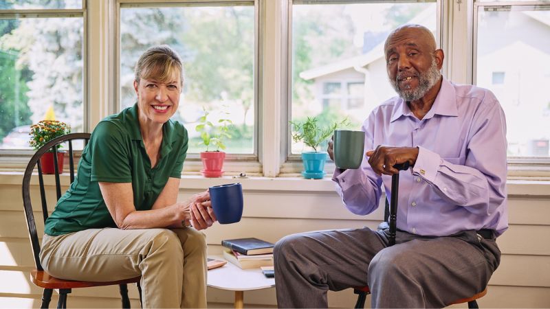 Home Instead caregiver with senior client in Strongsville, OH