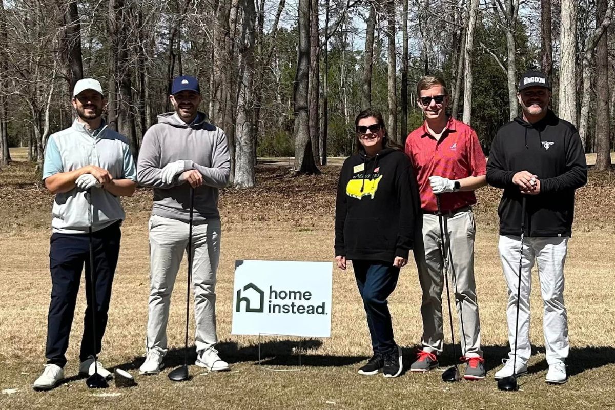 Home Instead of Charleston Supports Golf Tournament for Alzheimer’s Awareness