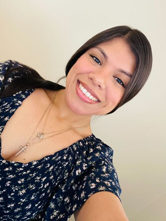 Aylin Rayo website pic