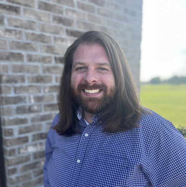 RRobertson Headshot